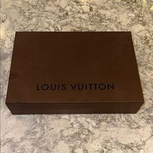 🟤 Vintage Louis Vuitton Gift Box 11.5” x 8” x 2.5”